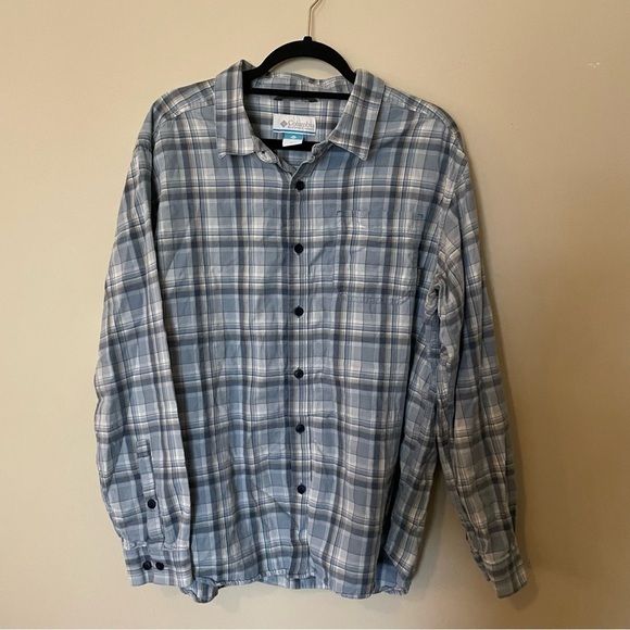 Columbia Light Blue Plaid Button Down Long Sleeve Shirt - Picture 1 of 6